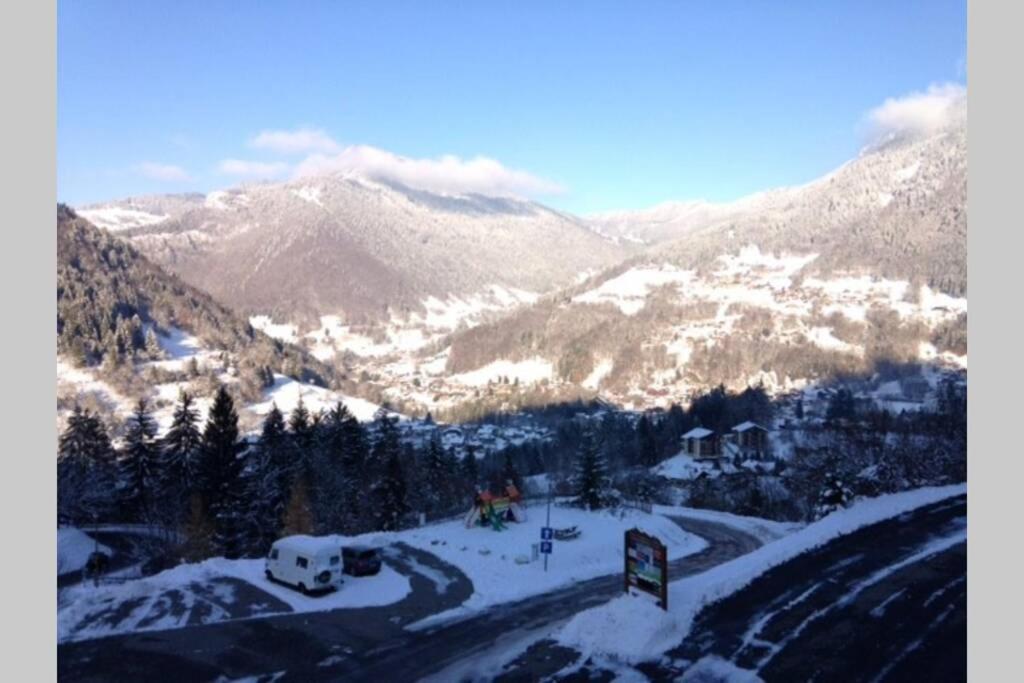 Au Pied Des Pistes B31, Chaleureux Studio 4 Pers, Vue Sur La Vallee Imprenable Avec Wifi, Draps Non Compris Saint-Jean-dʼAulps エクステリア 写真