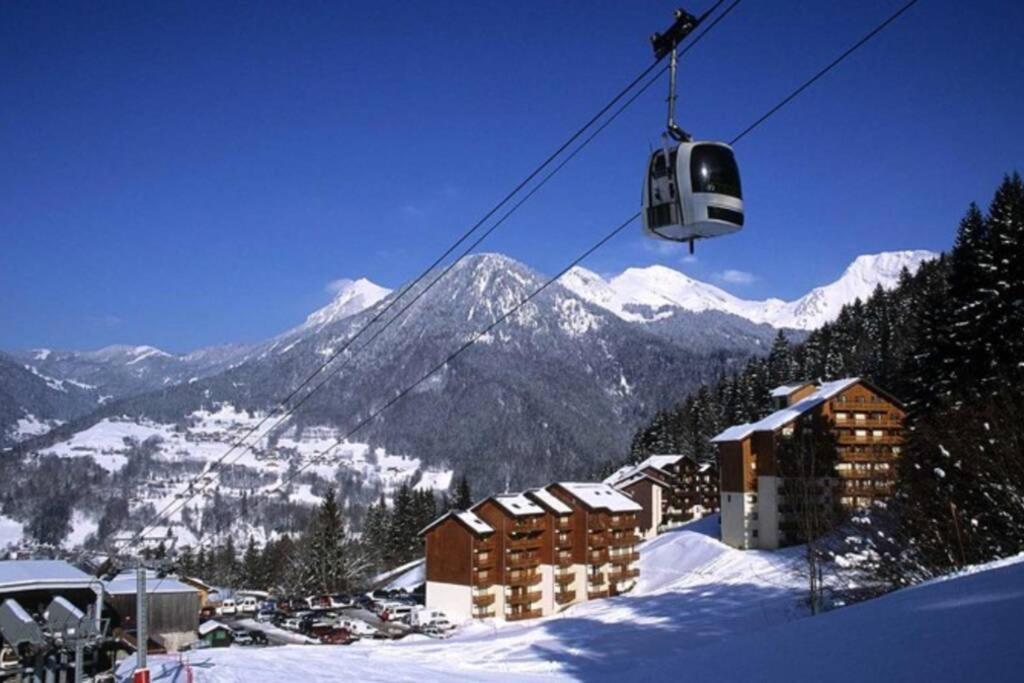 Au Pied Des Pistes B31, Chaleureux Studio 4 Pers, Vue Sur La Vallee Imprenable Avec Wifi, Draps Non Compris Saint-Jean-dʼAulps エクステリア 写真